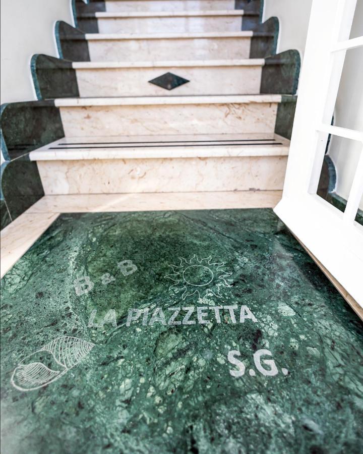 مبيت وإفطار جيارديني ناكسوس La Piazzetta المظهر الخارجي الصورة