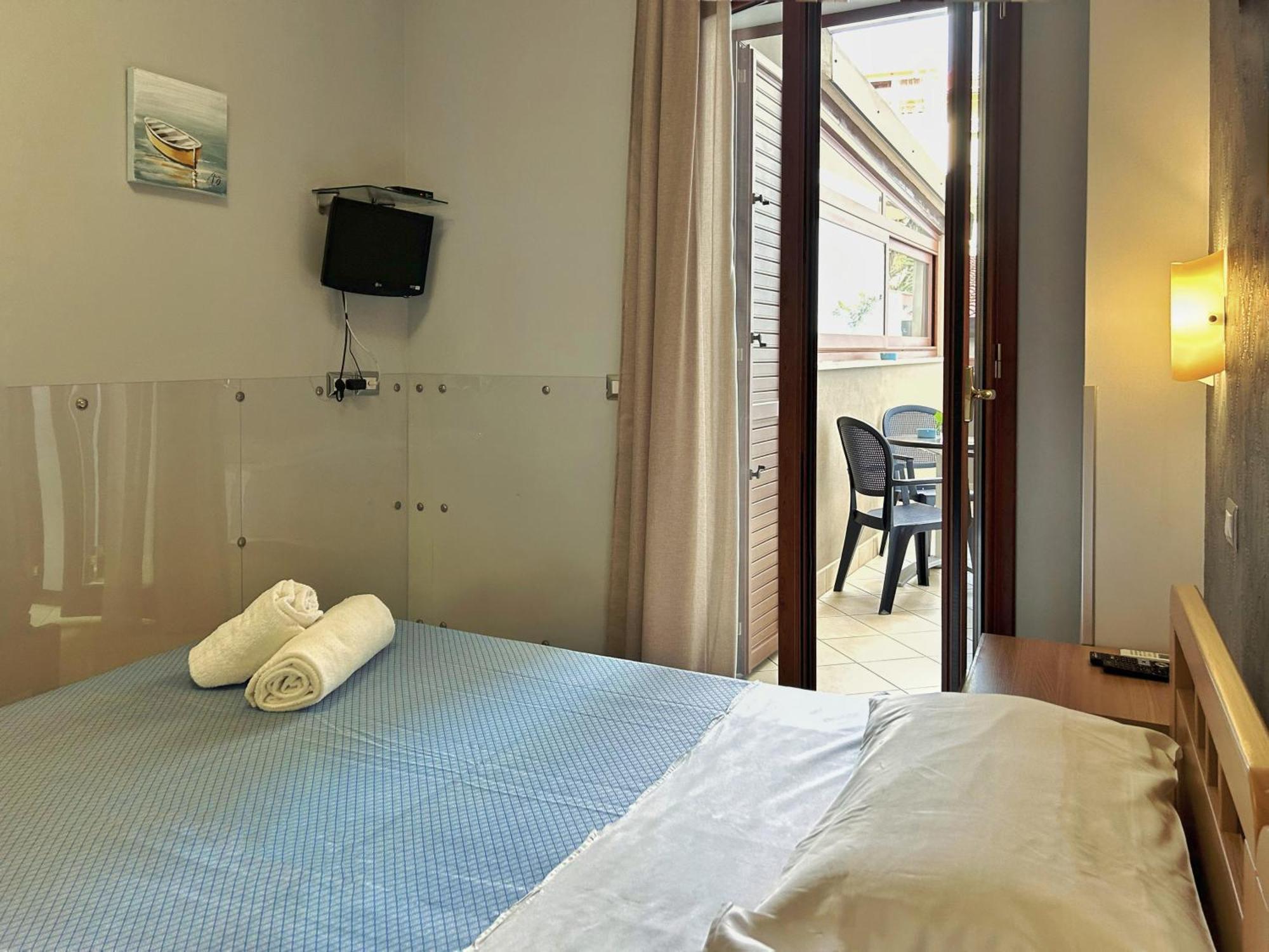 مبيت وإفطار جيارديني ناكسوس La Piazzetta المظهر الخارجي الصورة